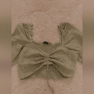 Crop top